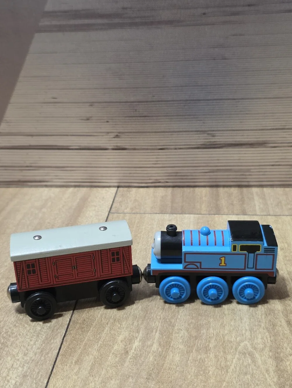 Thomas Wooden Blue Railway Train Red Baggage And Thomas